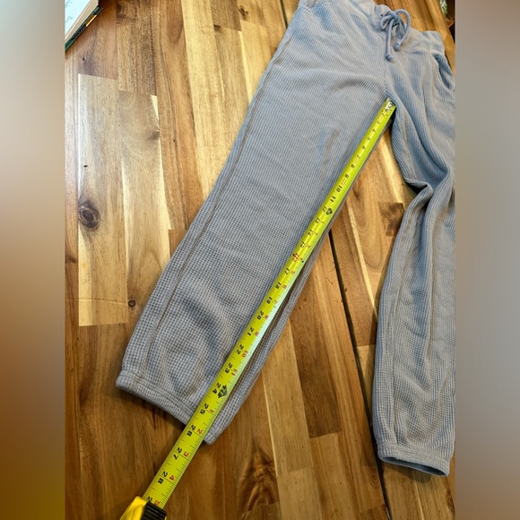 Abercrombie & Fitch Waffle Knit Joggers| Size S - Picture 5 of 9